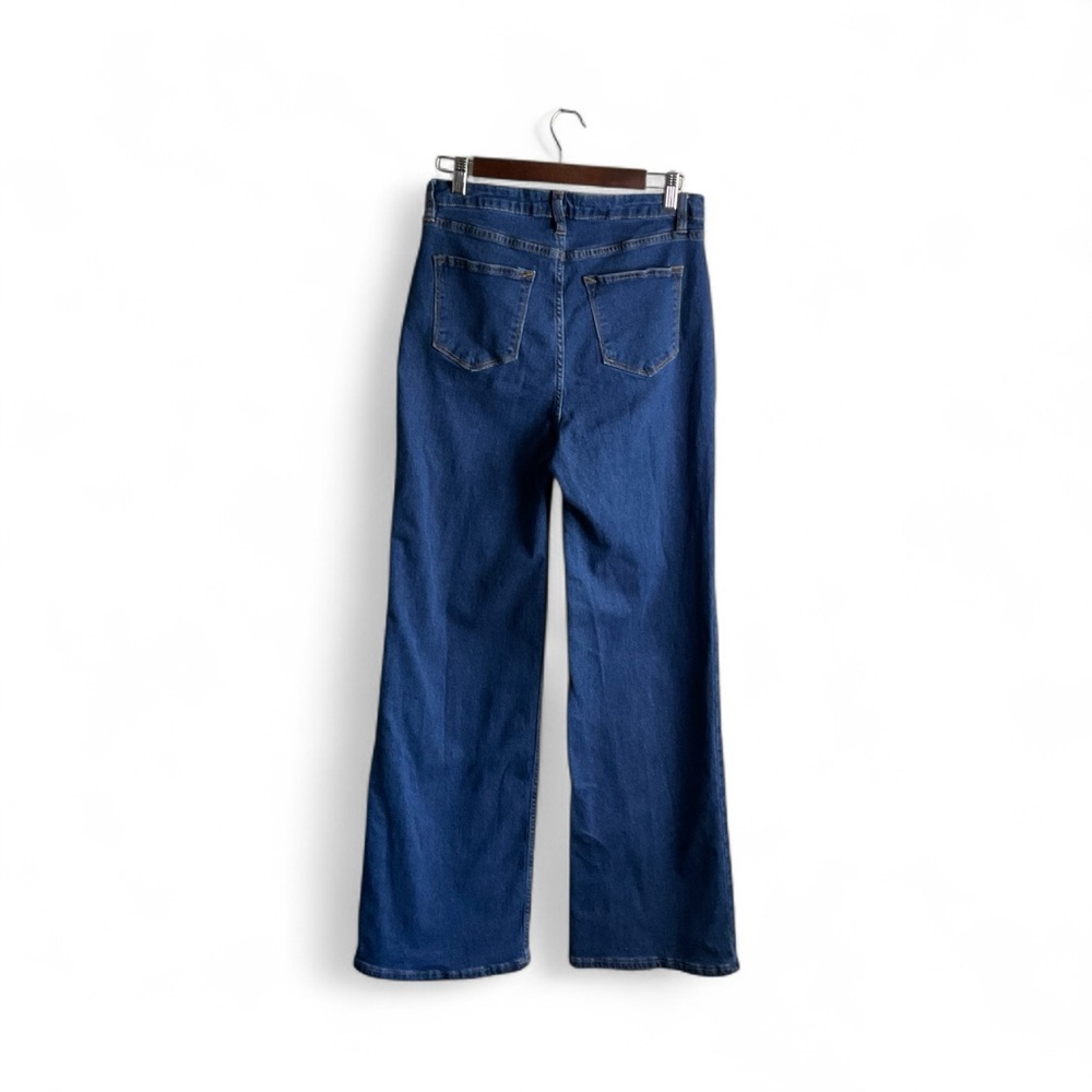 Vigoss Women's Straight‎ Leg Jeans in Deep Blue - Picture 4 of 7